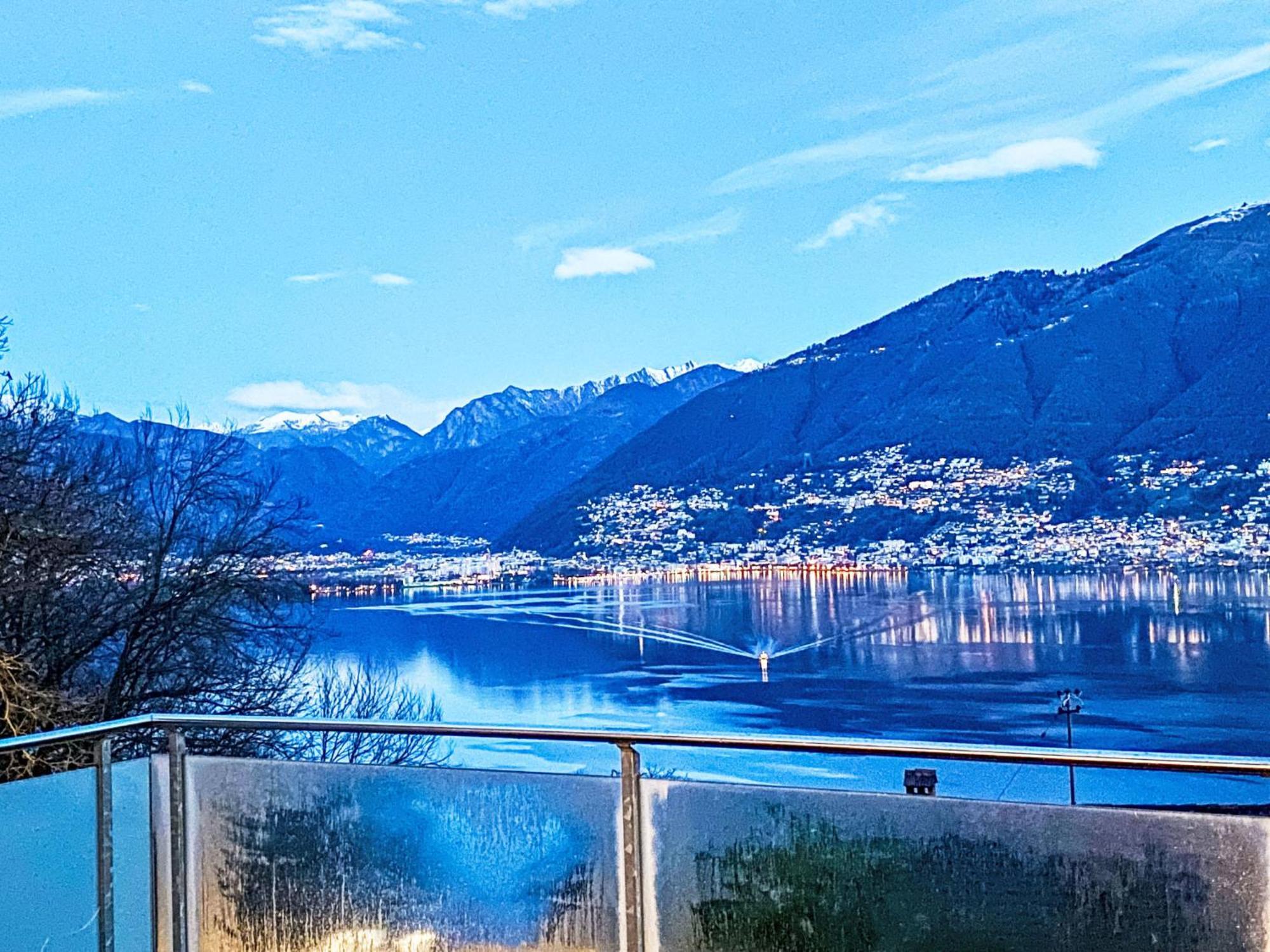 Apartment Vista Lago Maggiore 1-Floor Left By Interhome Gambarogno Buitenkant foto